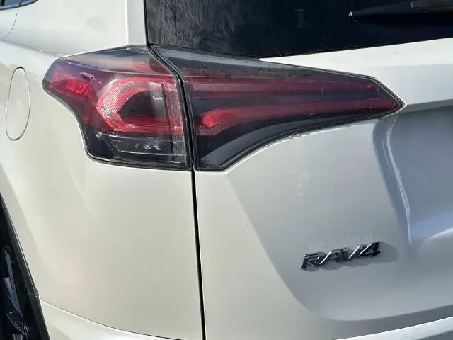 2017 Toyota RAV4 - $15,497