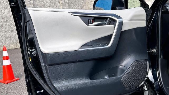 2019 Toyota RAV4 Hybrid Limited