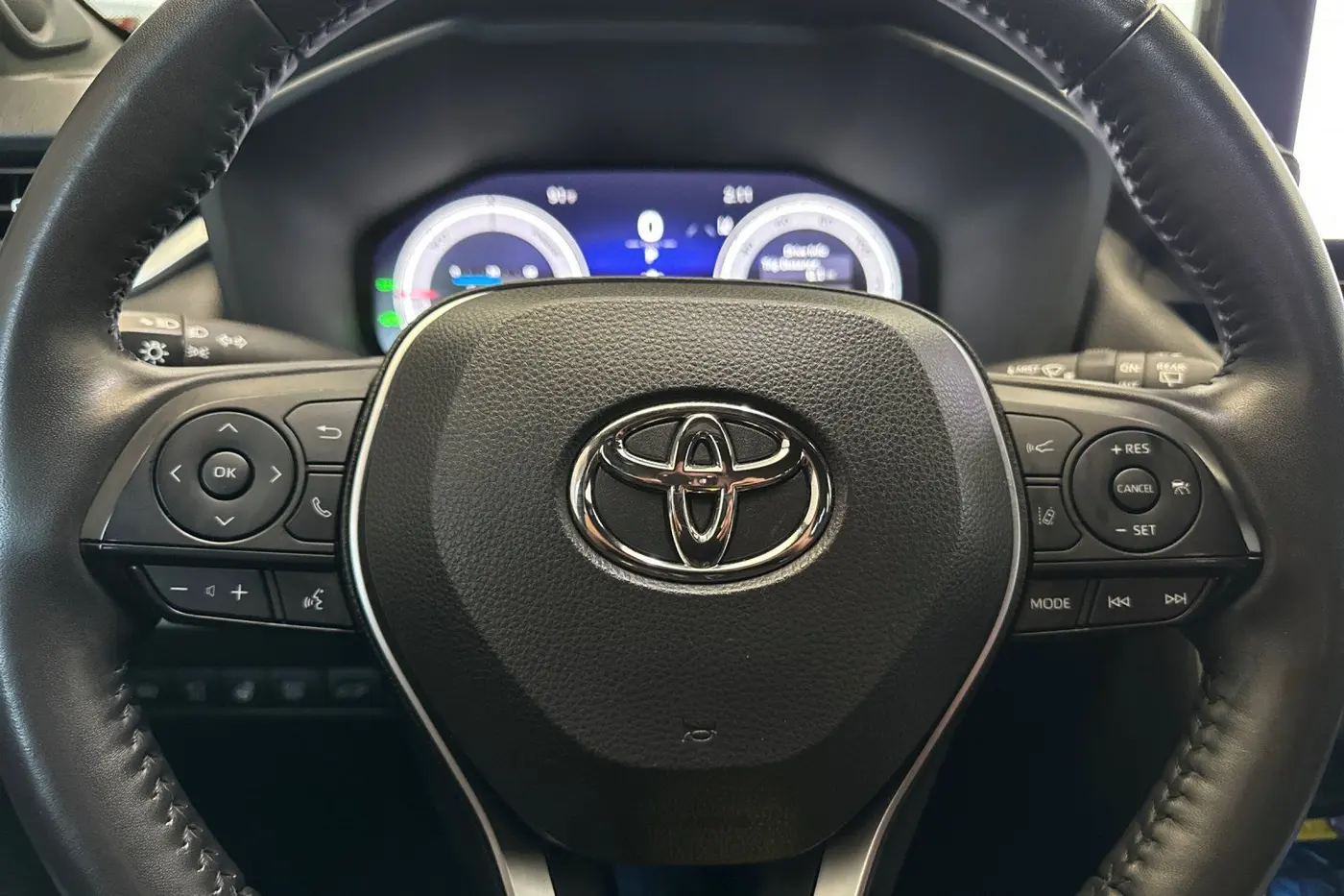 2023 Toyota RAV4 - $42,350