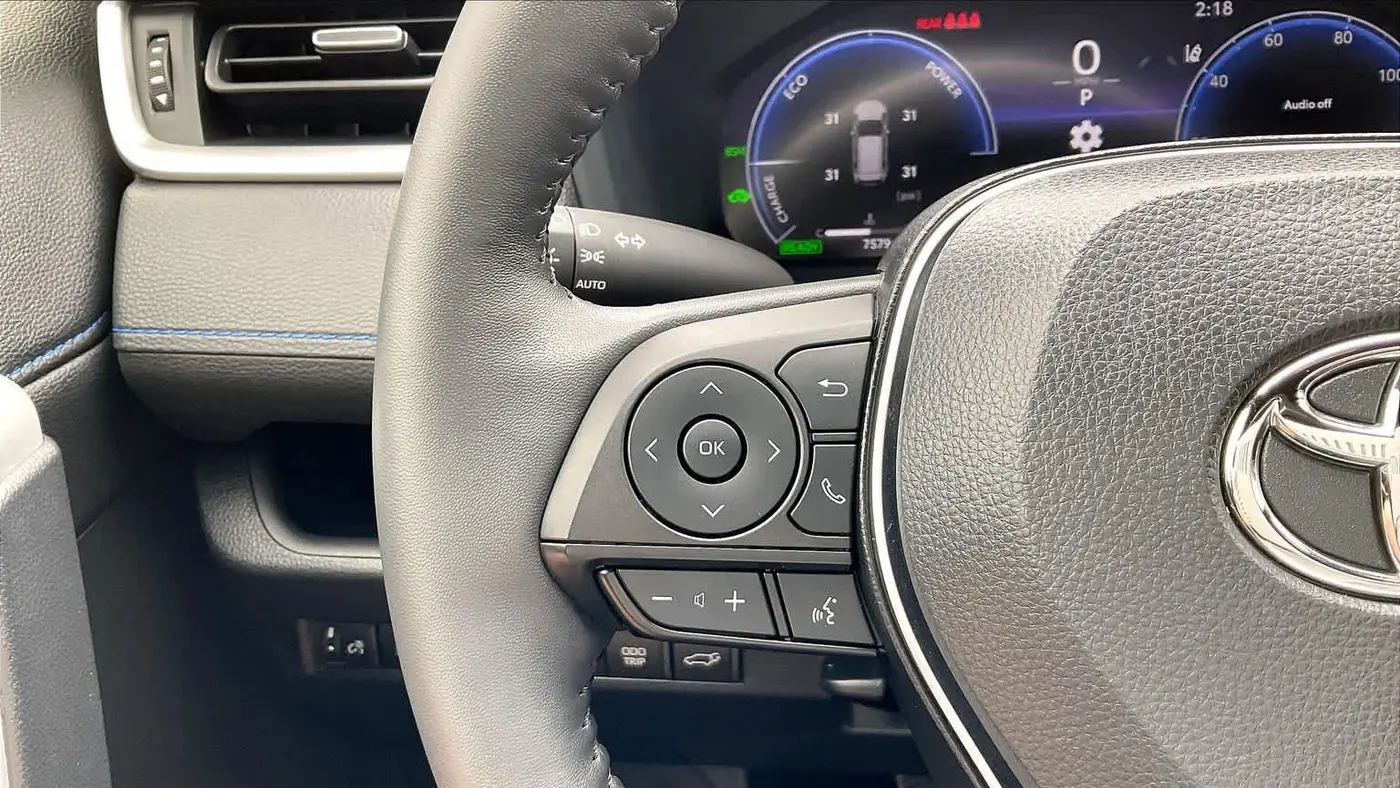 2025 Toyota RAV4 Hybrid XSE