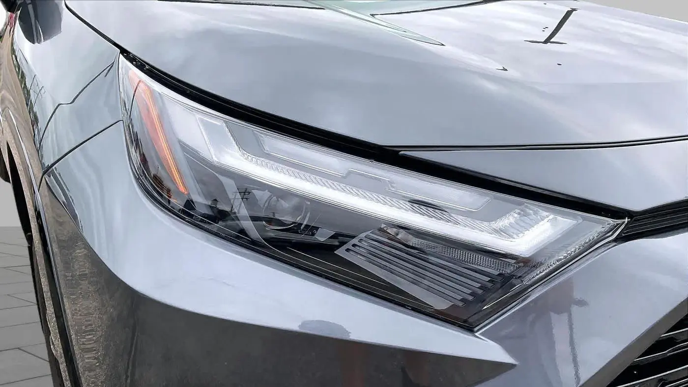 2025 Toyota RAV4 Hybrid XSE