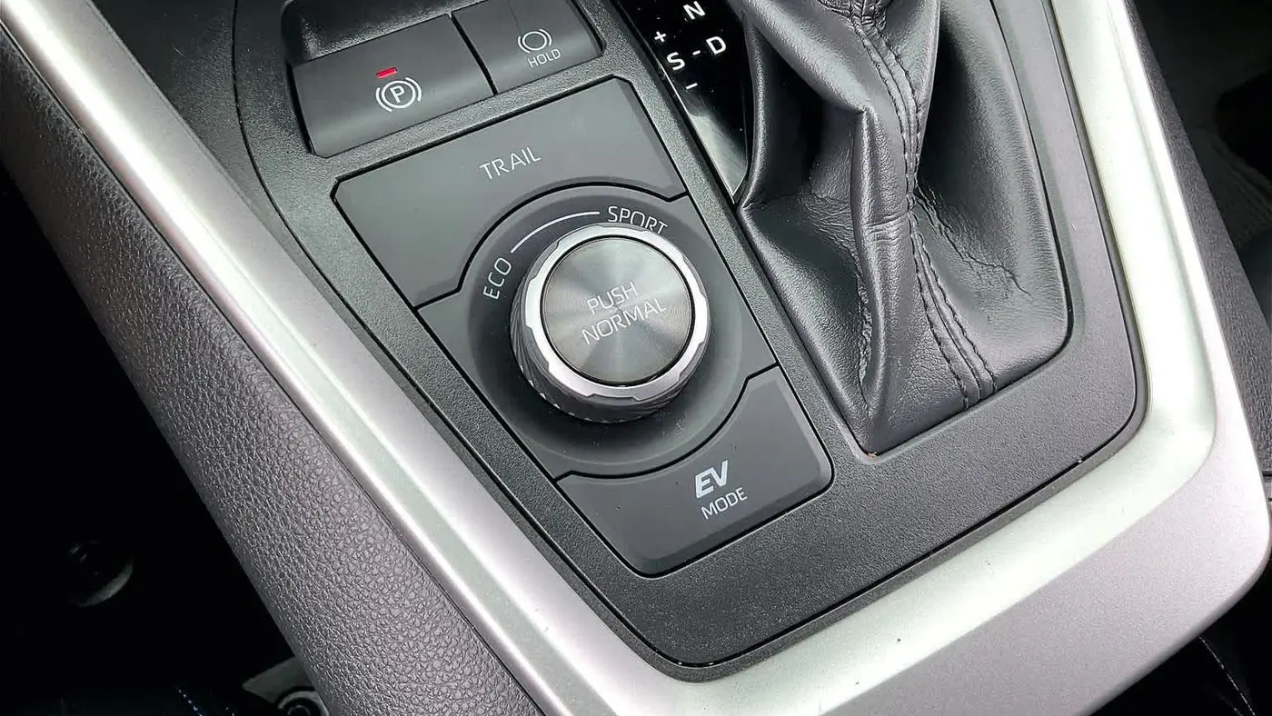 2025 Toyota RAV4 Hybrid XSE