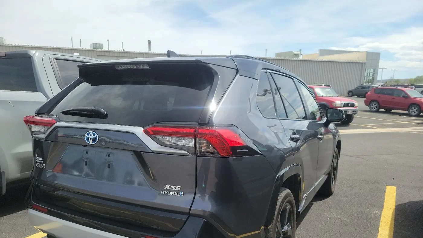 2020 Toyota RAV4 Hybrid XSE