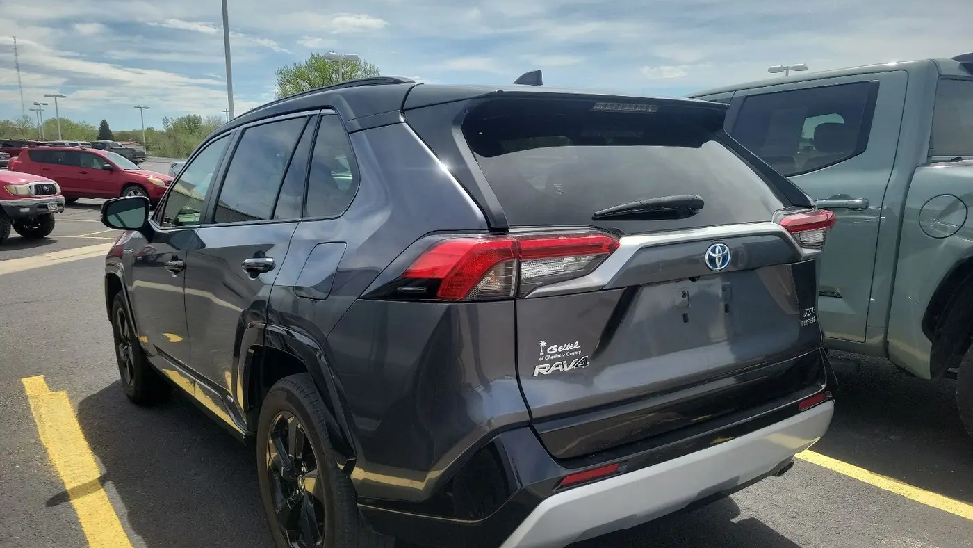 2020 Toyota RAV4 Hybrid XSE