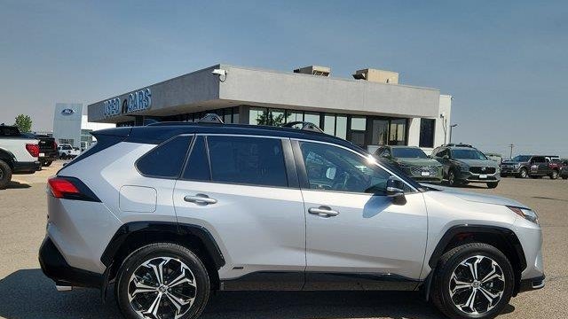 2025 Toyota RAV4 Plug-in Hybrid XSE