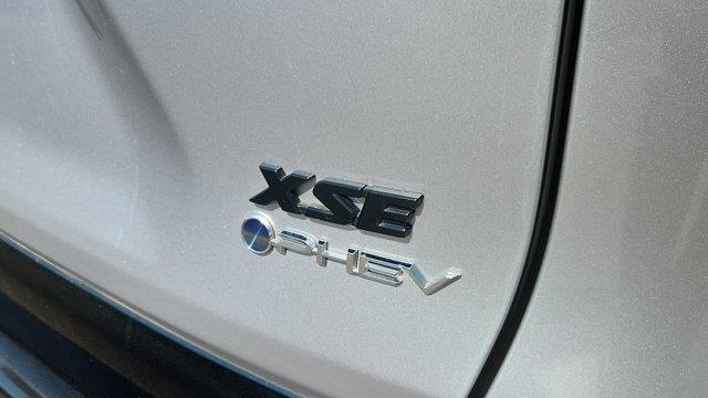 2025 Toyota RAV4 Plug-in Hybrid XSE