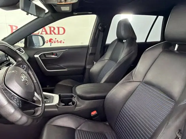 2020 Toyota RAV4 - $23,500