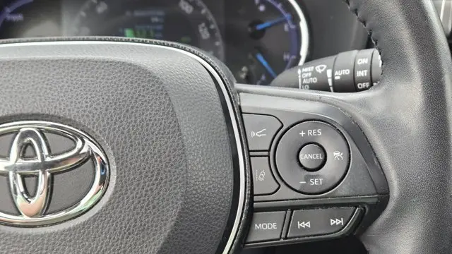 2020 Toyota RAV4 Hybrid XSE