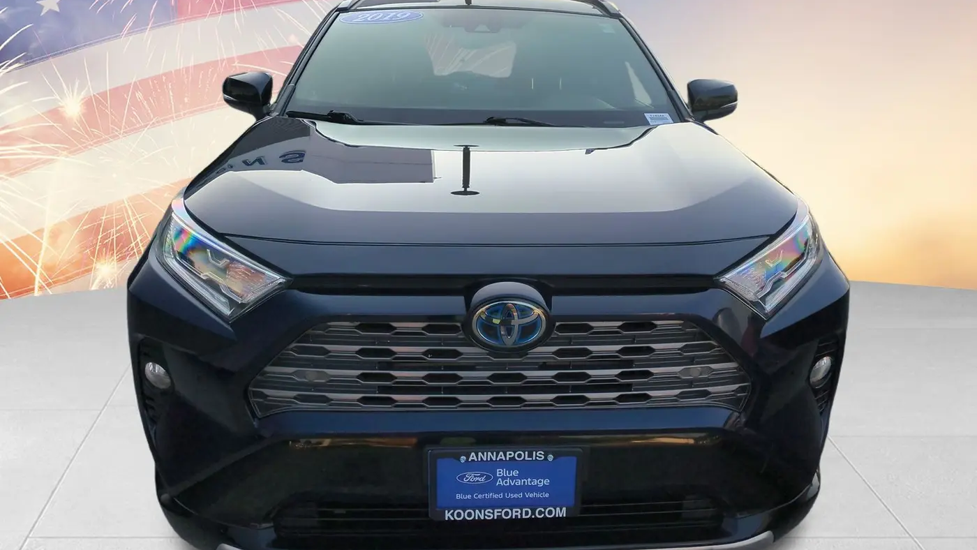 2019 Toyota RAV4 Hybrid XSE