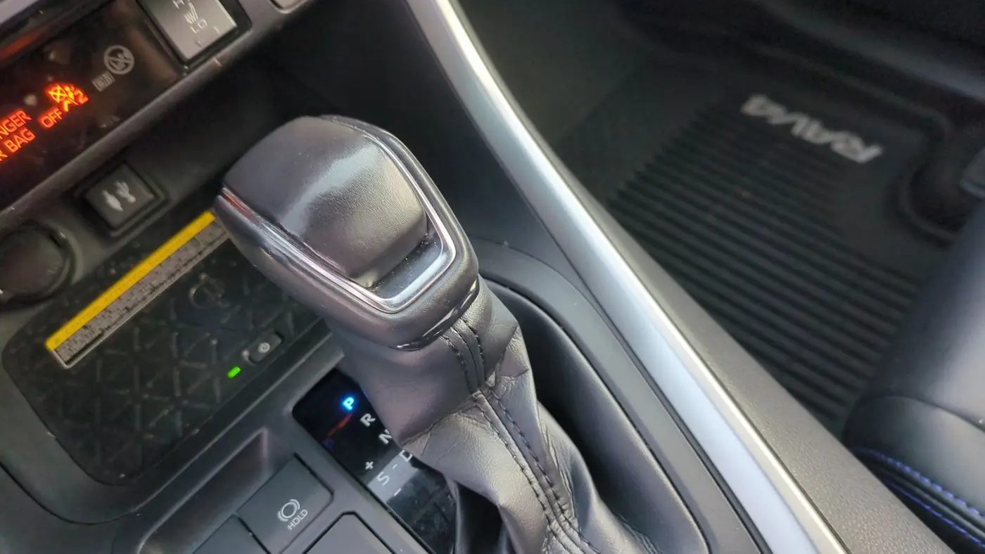 2019 Toyota RAV4 Hybrid XSE