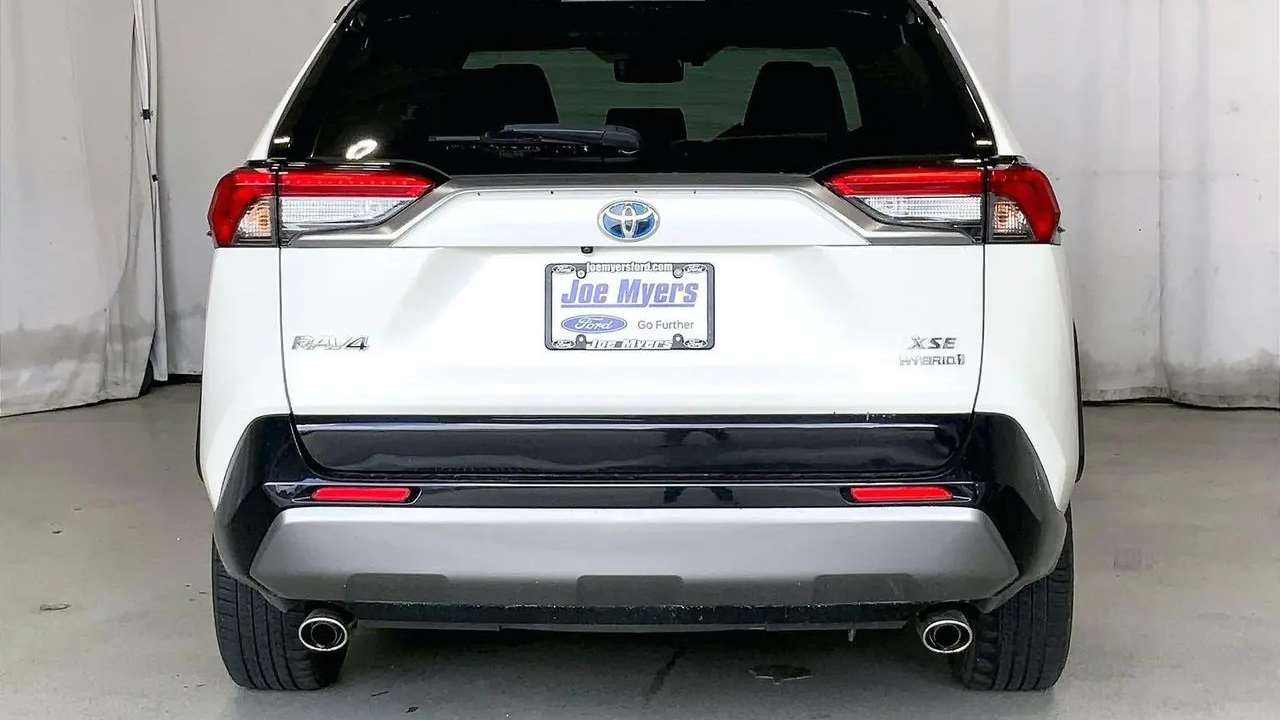 2019 Toyota RAV4 Hybrid XSE