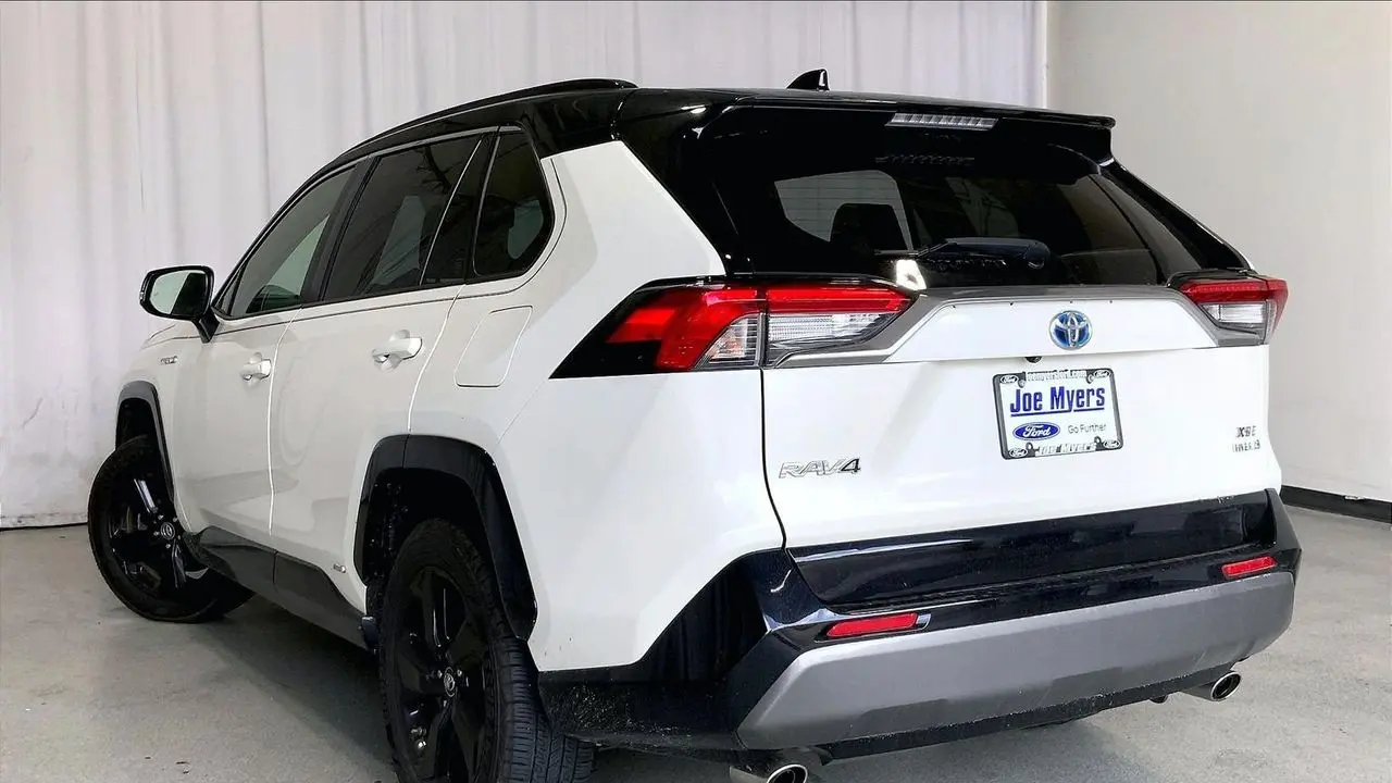 2019 Toyota RAV4 Hybrid XSE