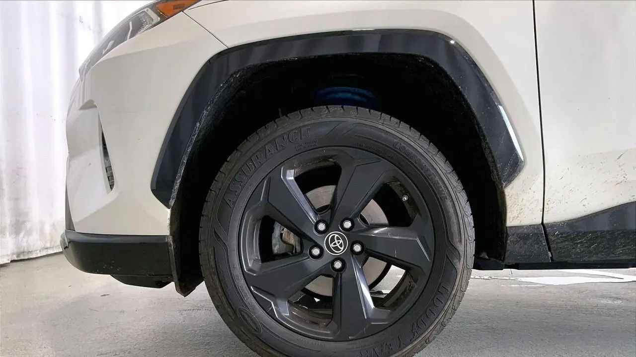 2019 Toyota RAV4 Hybrid XSE
