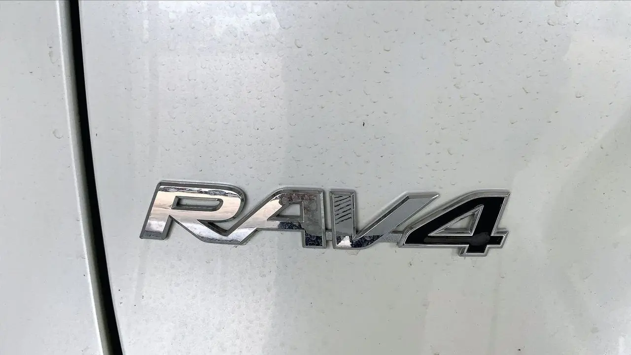 2019 Toyota RAV4 Hybrid XSE