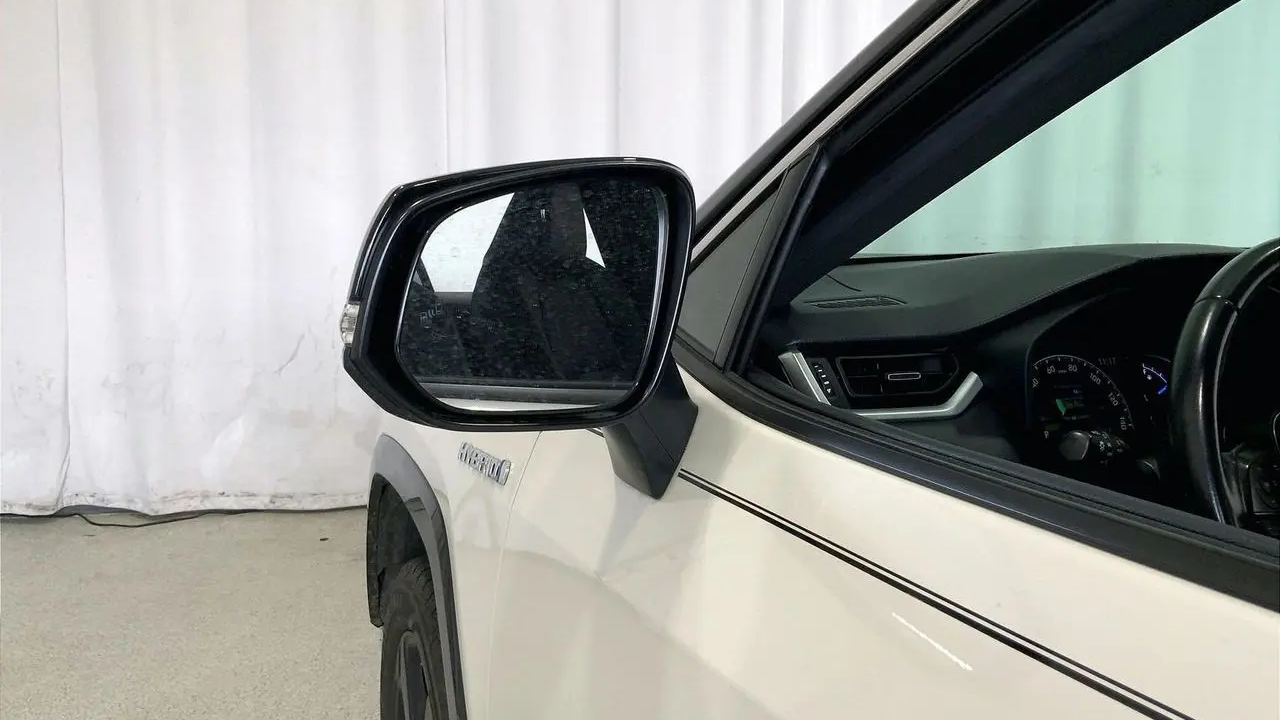 2019 Toyota RAV4 Hybrid XSE