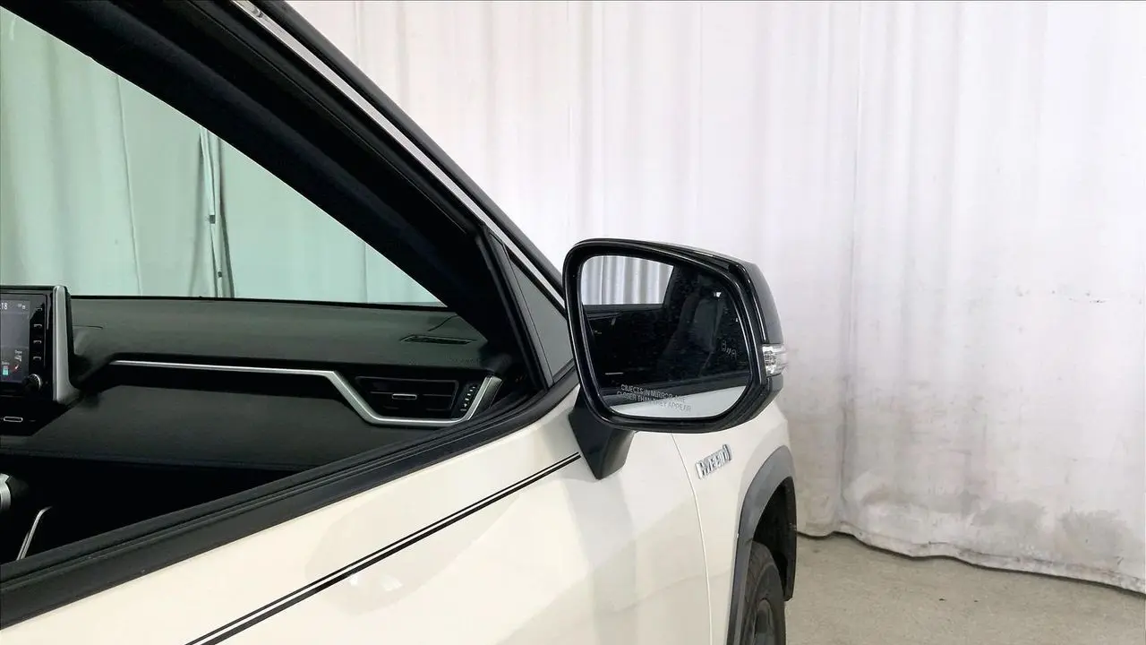 2019 Toyota RAV4 Hybrid XSE