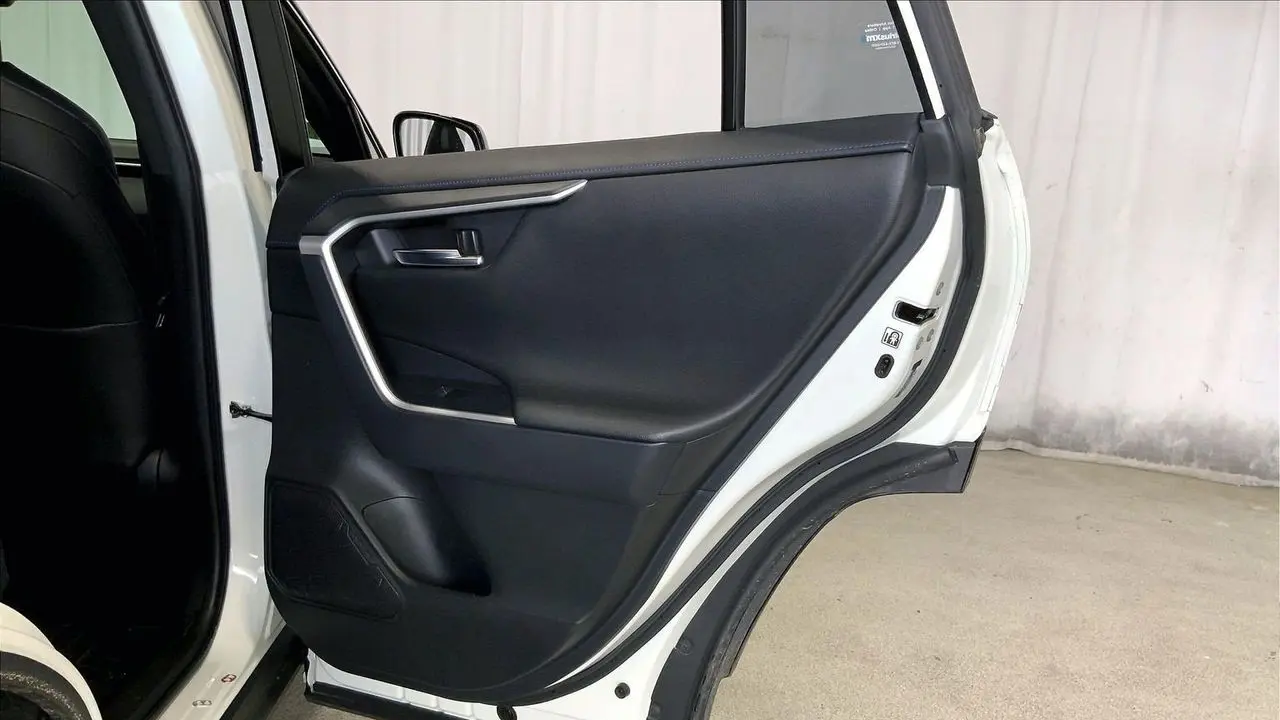 2019 Toyota RAV4 Hybrid XSE