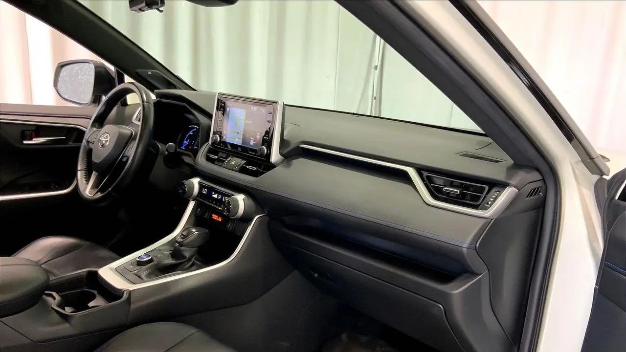2019 Toyota RAV4 Hybrid XSE