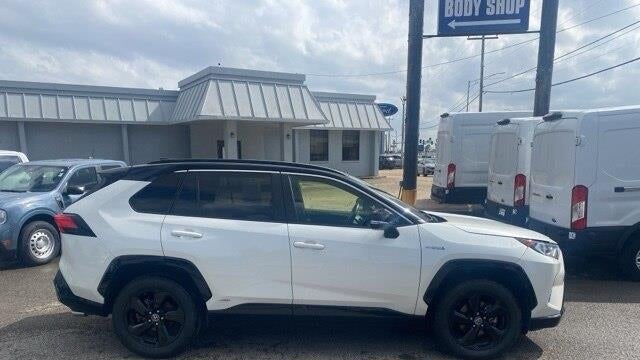 2019 Toyota RAV4 Hybrid XSE