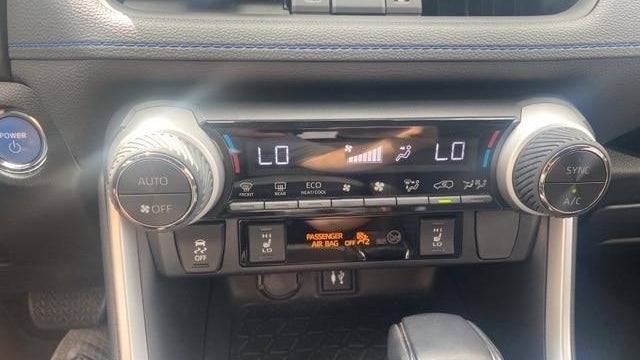 2019 Toyota RAV4 Hybrid XSE