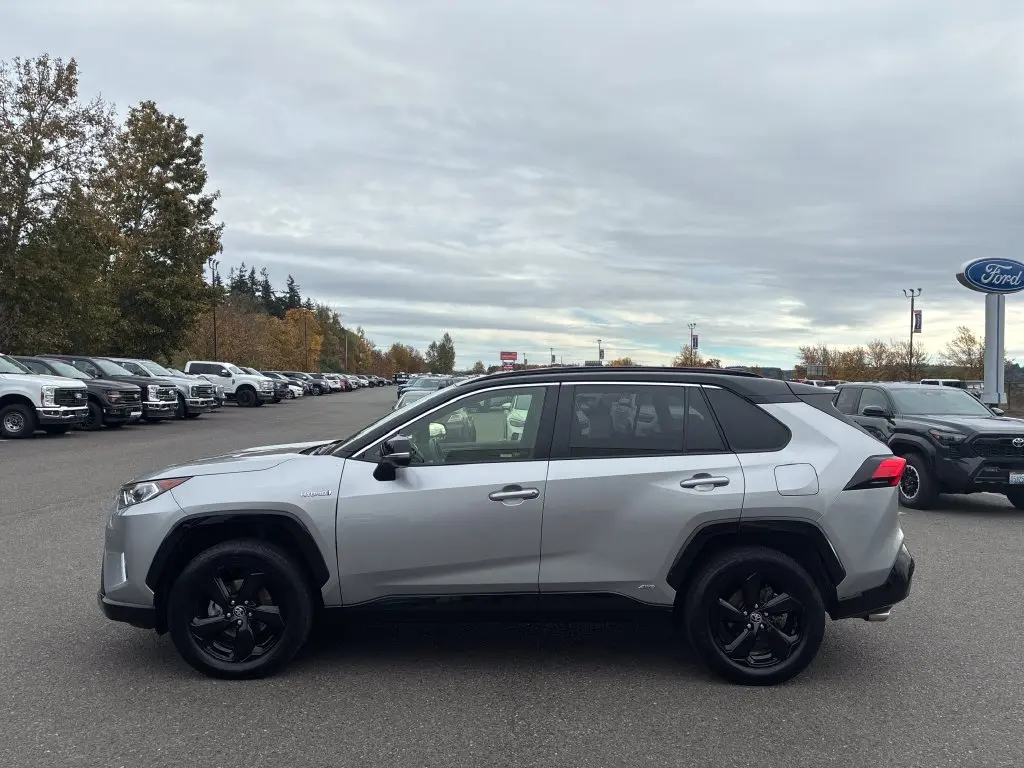 2020 Toyota RAV4 - $34,016