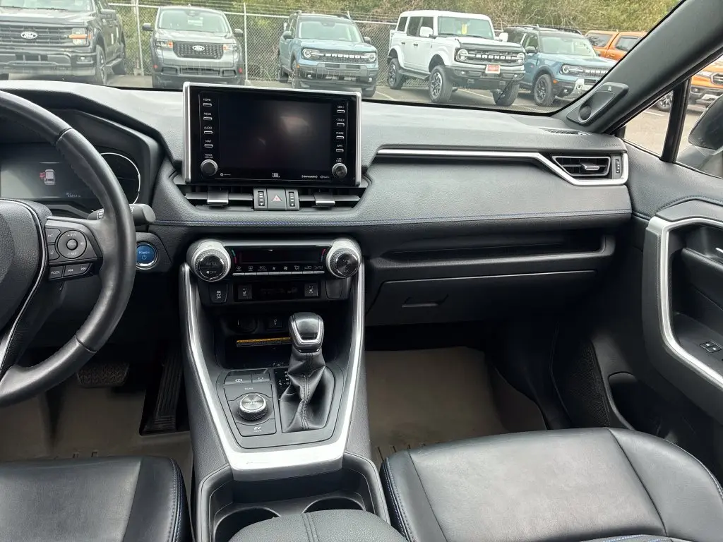 2020 Toyota RAV4 - $34,016