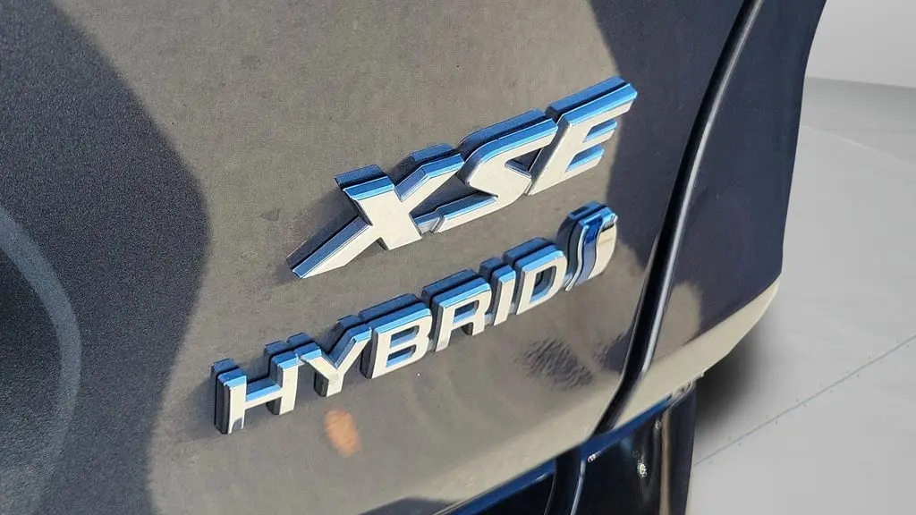 2020 Toyota RAV4 Hybrid XSE