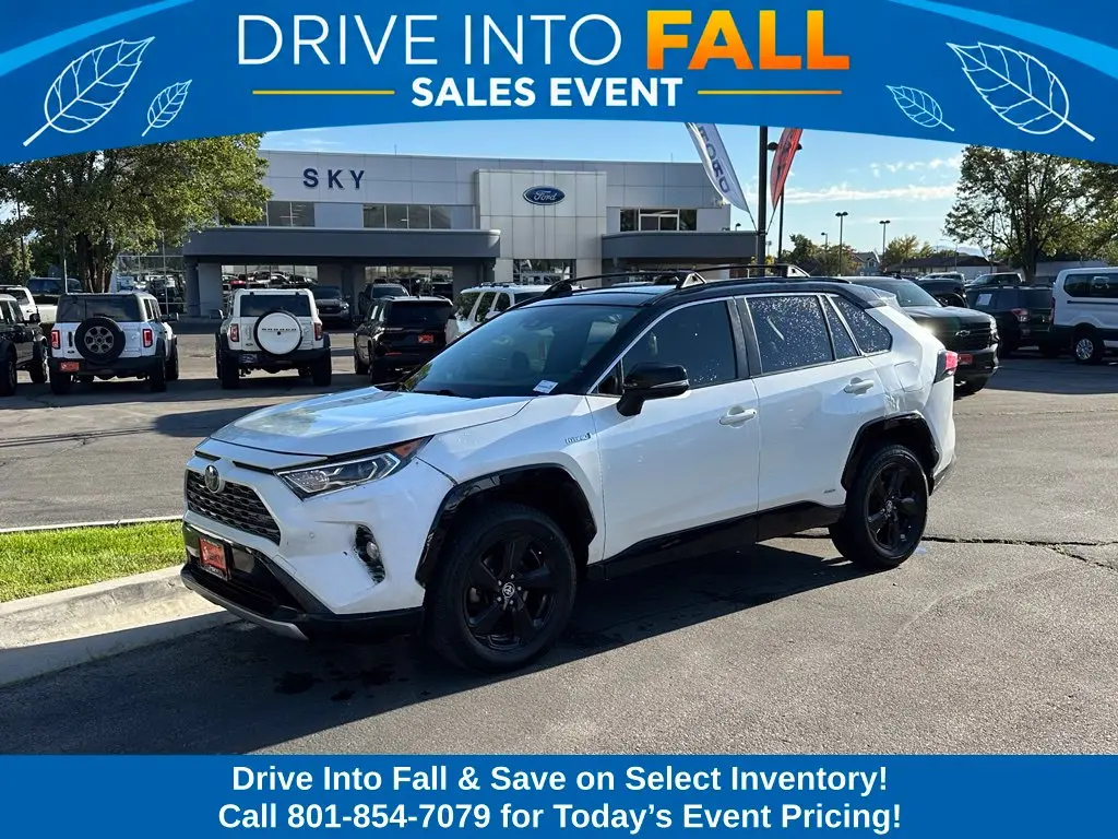2020 Toyota RAV4 - $22,500