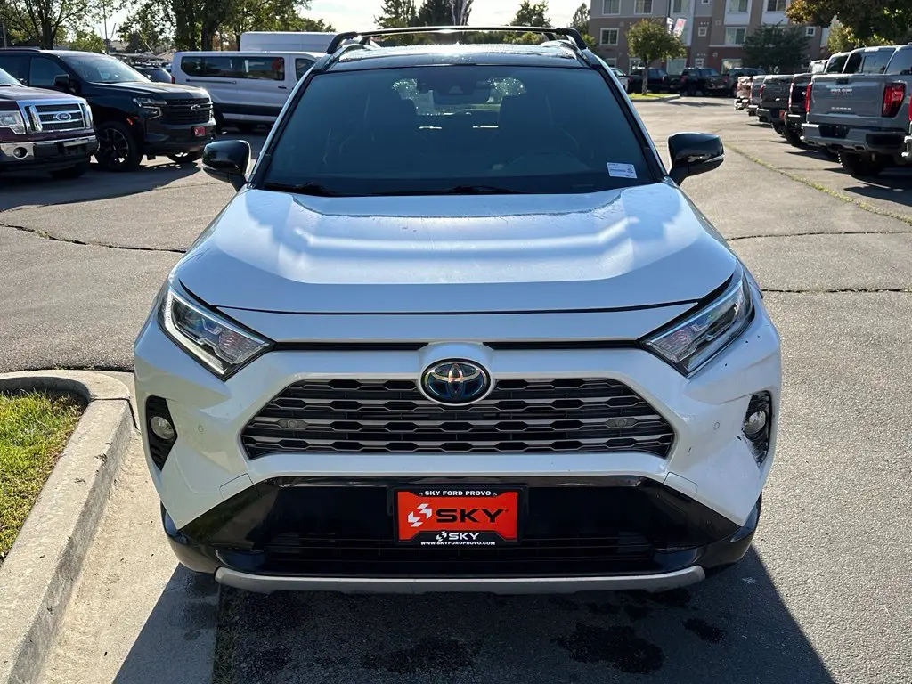 2020 Toyota RAV4 - $22,500