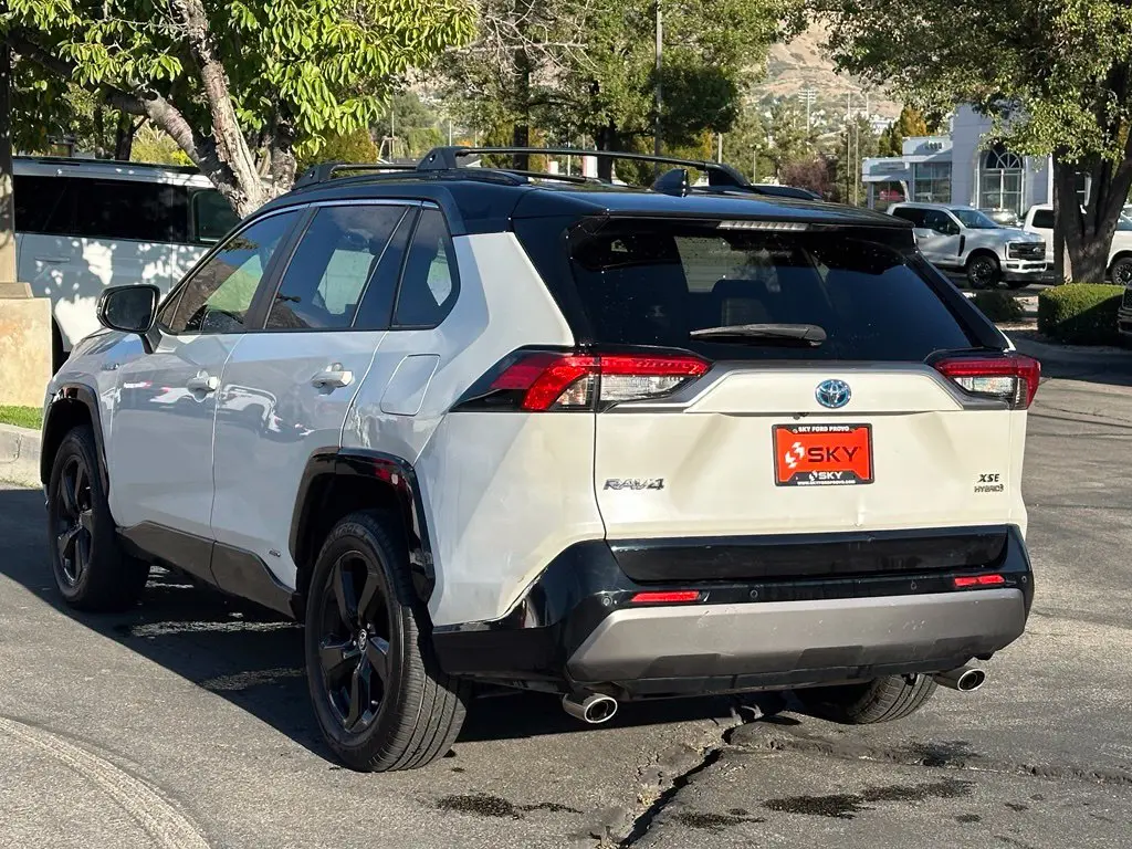 2020 Toyota RAV4 - $22,500