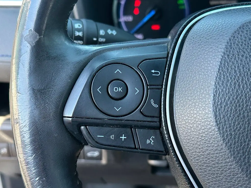 2020 Toyota RAV4 - $22,500