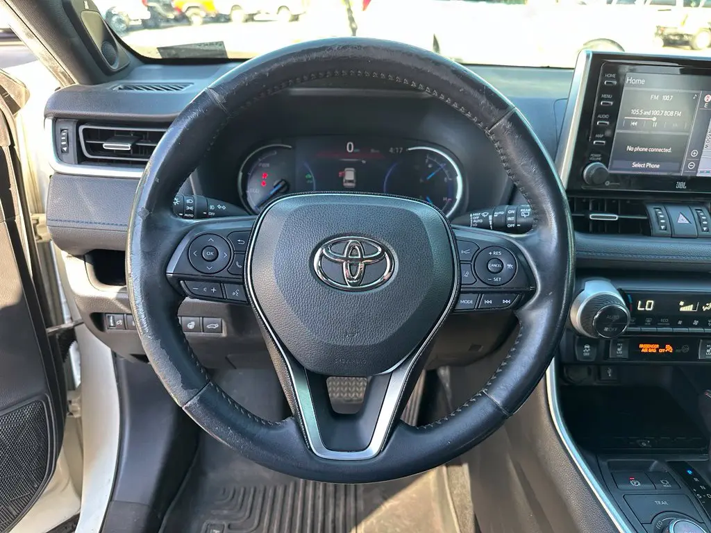 2020 Toyota RAV4 - $22,500