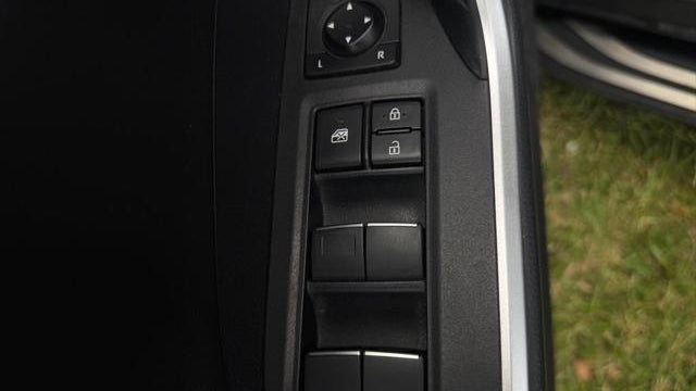 2019 Toyota RAV4 Hybrid XSE