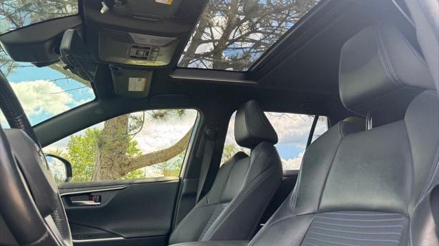 2019 Toyota RAV4 Hybrid XSE