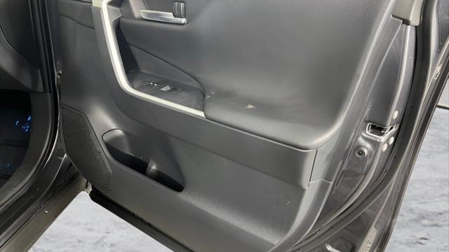 2019 Toyota RAV4 Hybrid XSE
