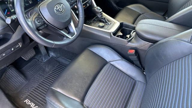 2020 Toyota RAV4 Hybrid XSE