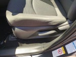 2019 RAV4 Thumbnail 18