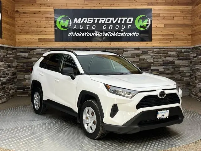 2019 Toyota RAV4 - $22,999