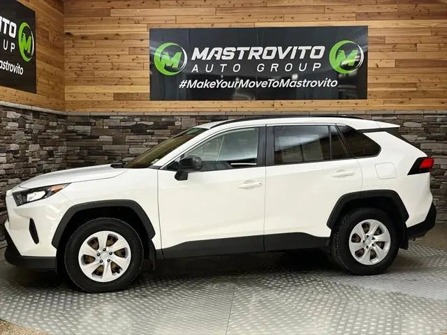 2019 Toyota RAV4 - $22,999