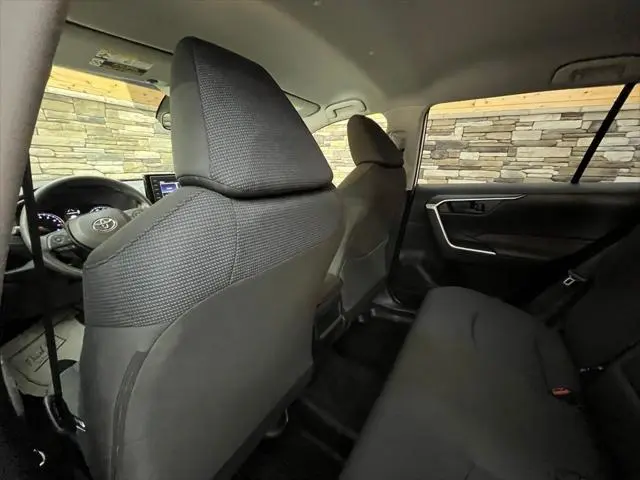 2019 Toyota RAV4 - $22,999