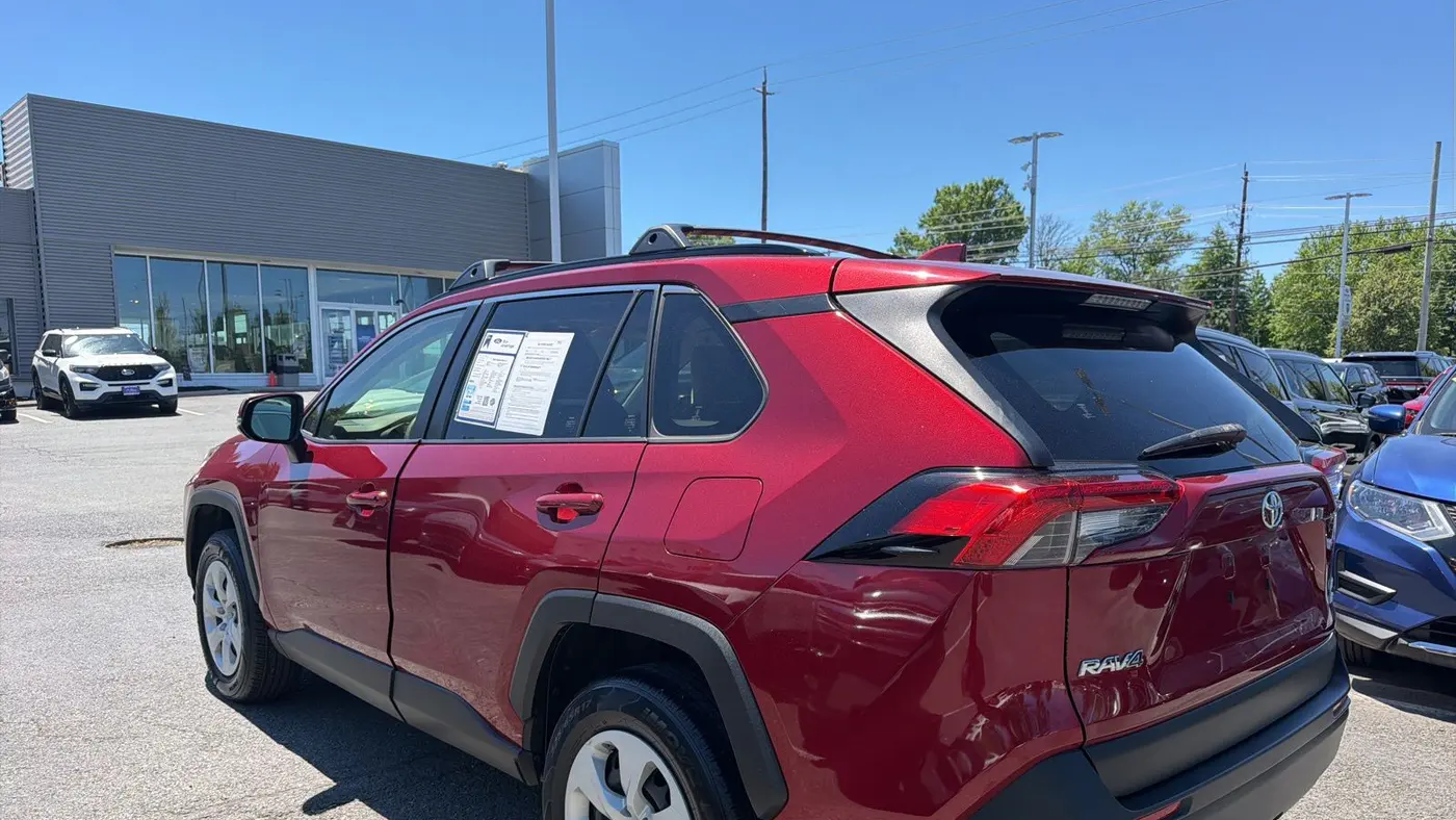 2019 Toyota RAV4 LE