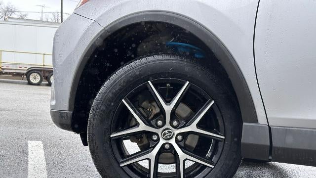 2018 Toyota RAV4 SE