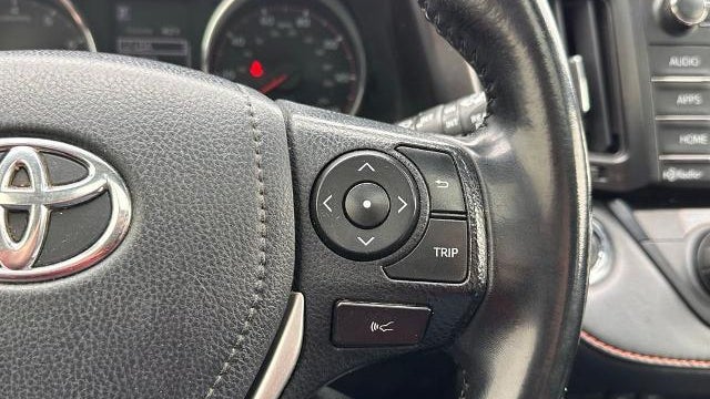 2018 Toyota RAV4 SE
