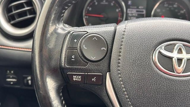 2018 Toyota RAV4 SE
