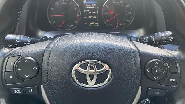 2018 Toyota RAV4 SE
