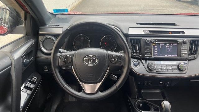 2016 Toyota RAV4 SE