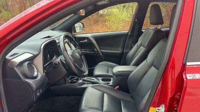 2016 Toyota RAV4 SE
