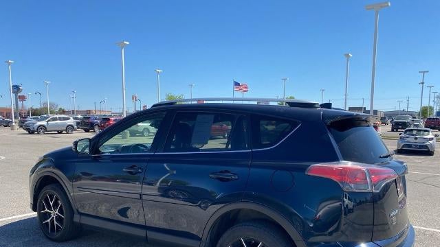 2018 Toyota RAV4 SE