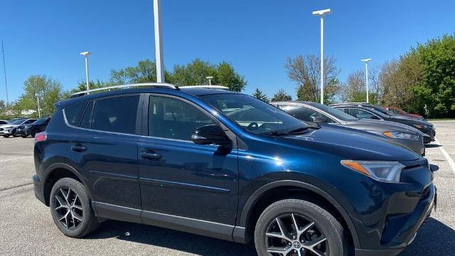2018 Toyota RAV4 SE