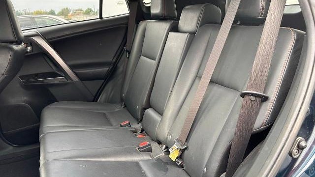 2018 Toyota RAV4 SE